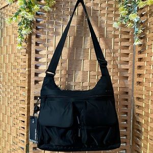 NWT Hedgren Prairie Crossbody